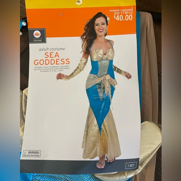 Size Small Sea Goddess Adult Costume with Accessories - Picture 1 of 5